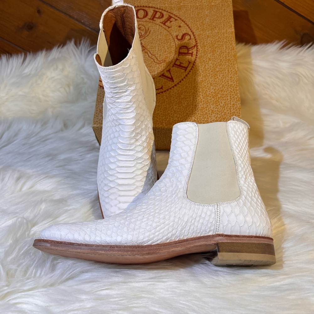 Penelope Chilvers White Python Textured Ankle Boo… - image 5